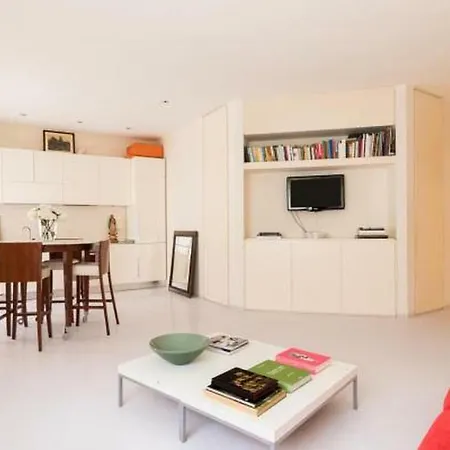 Trastevere Designer Terrace